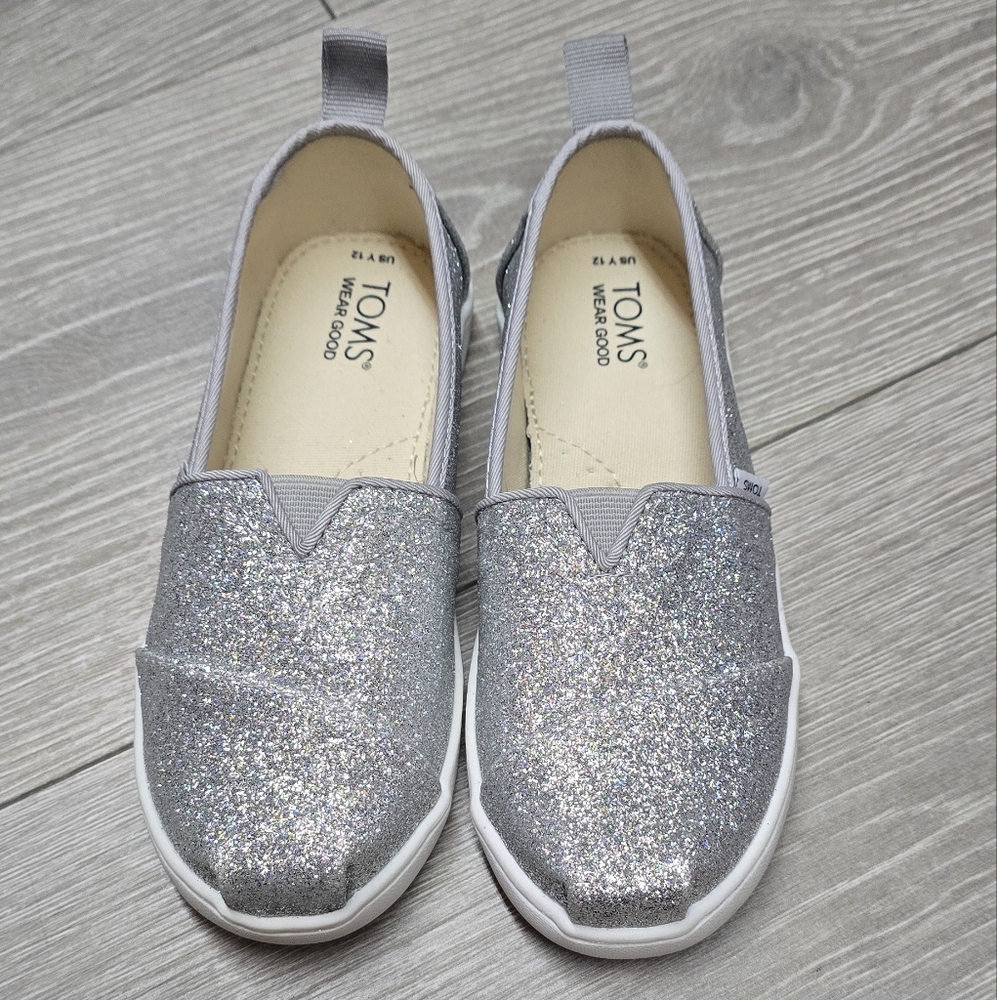 TOMS Child Alpargata Loafer Flat  Silver Iridescent Glimmer Size 12